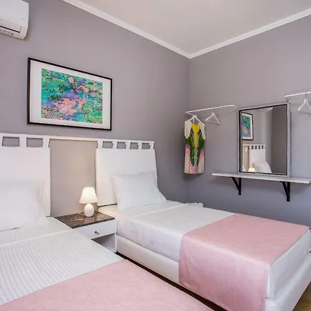 The Art - Rhodos Villa